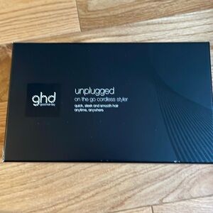 GHD Unplugged Corfless Flat Iron